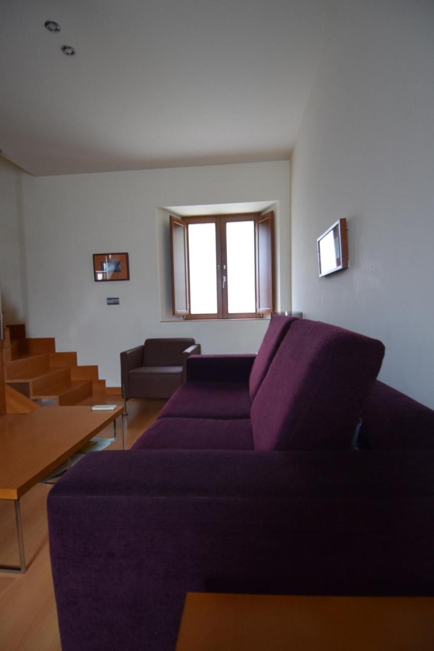 Apartamentos Maria Luisa Burgos Exterior photo